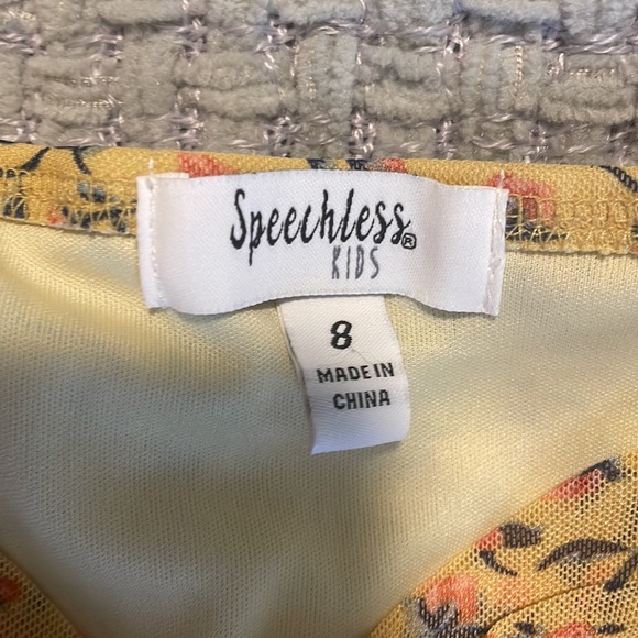 Yellow girl dress with flowers, used once, good as nee, size: 8 - Picture 2 of 3